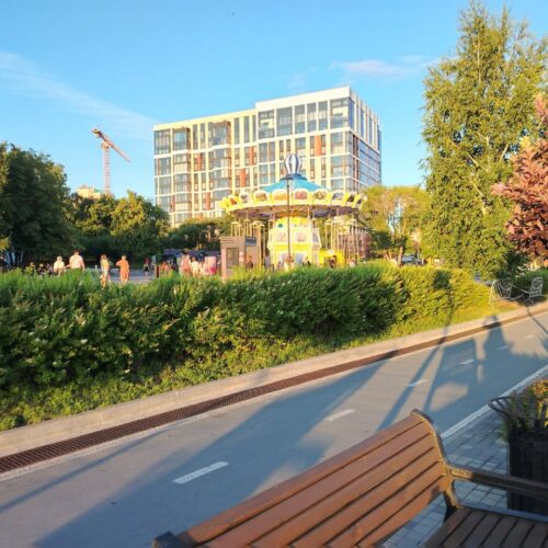 Аттракционы в парках Новосибирска за лето посетили полтора миллиона человек