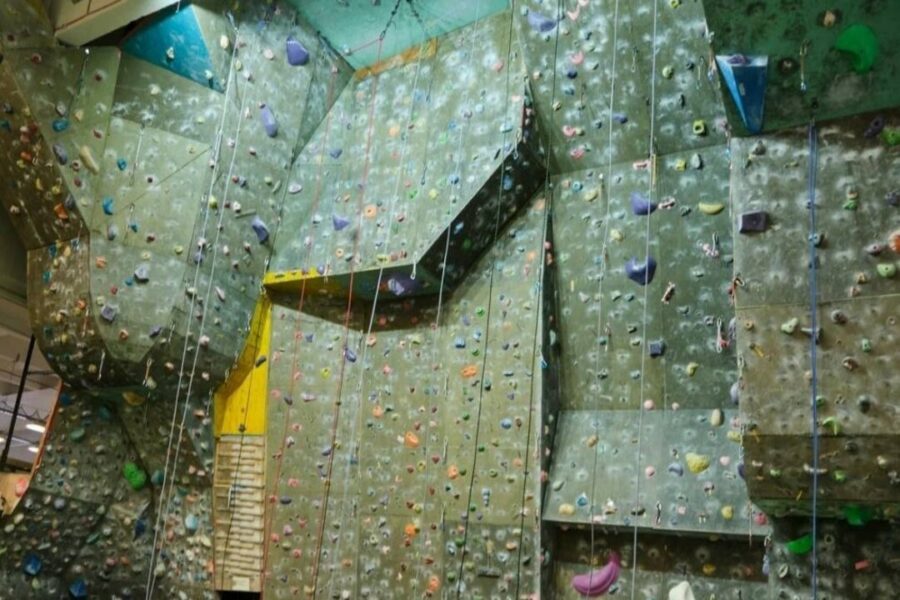 Хозяйку скалодрома «Каскад» осудили за гибель жителя Новосибирска