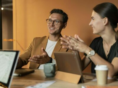 Всегда на связи: цифровые сервисы меняют отношения бизнеса с потребителями в России