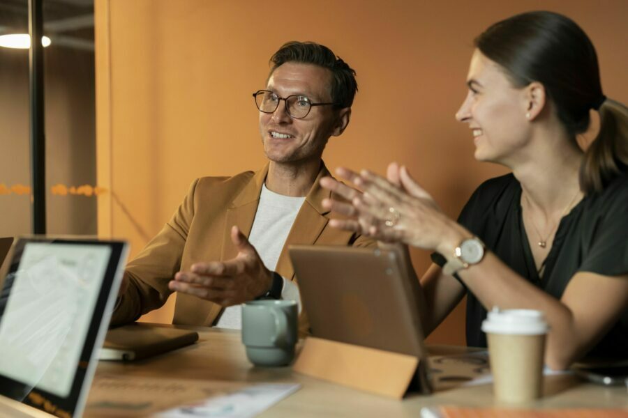 Всегда на связи: цифровые сервисы меняют отношения бизнеса с потребителями в России