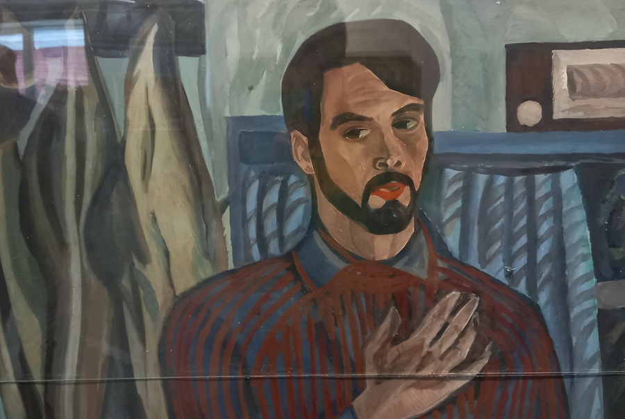 В арт-ландшафте Новосибирска и России Бухаров примечателен негласным статусом «священного монстра»