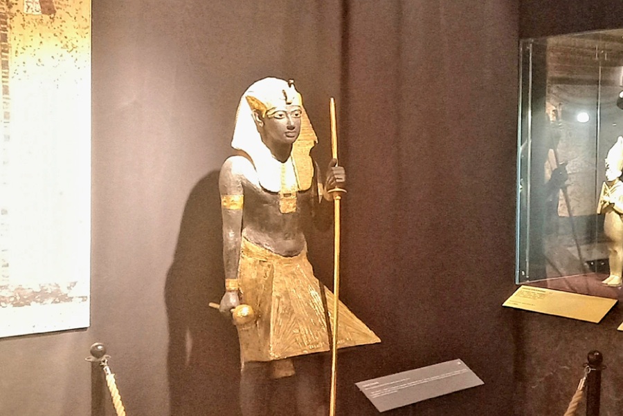 Поговорку «В гробу карманов нет» древние египтяне не поняли бы и не оценили