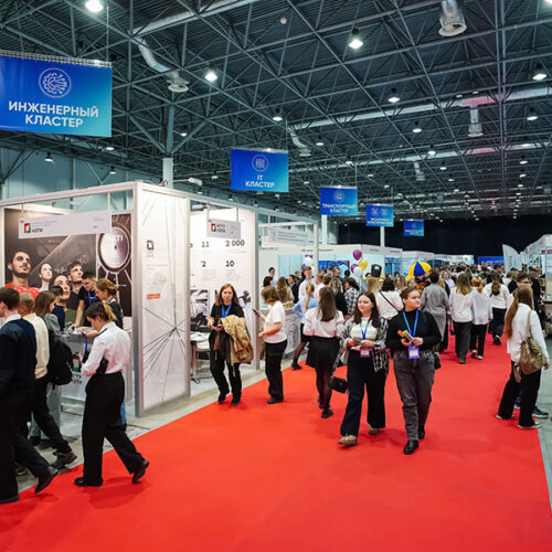 Как найти партнеров и абитуриентов на «Учебной Сибири-2025»