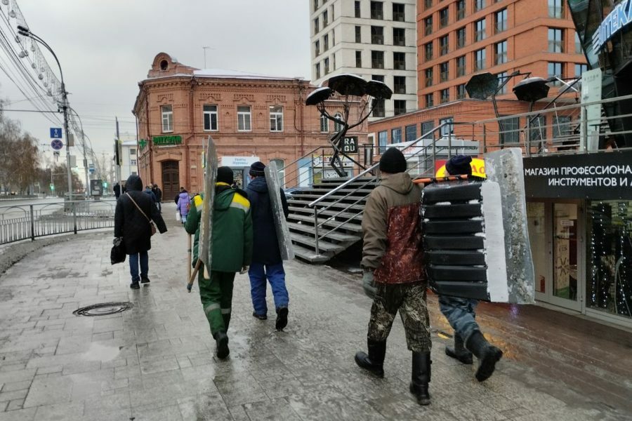 Трудовой патент для мигрантов в Новосибирской области подорожал на три тысячи руб