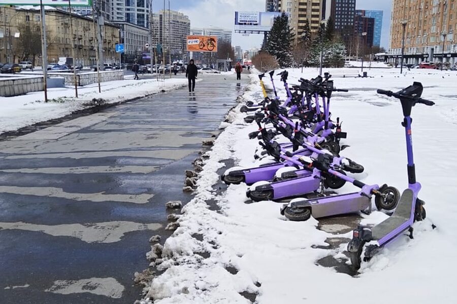 В 2025 году новосибирцы выбирали короткие поездки на самокатах