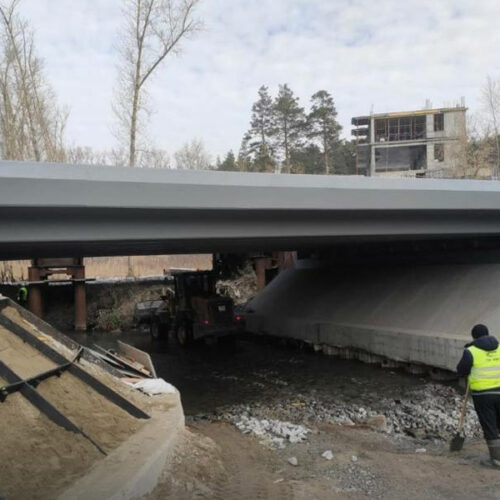 мост через реку Ельцовка-2