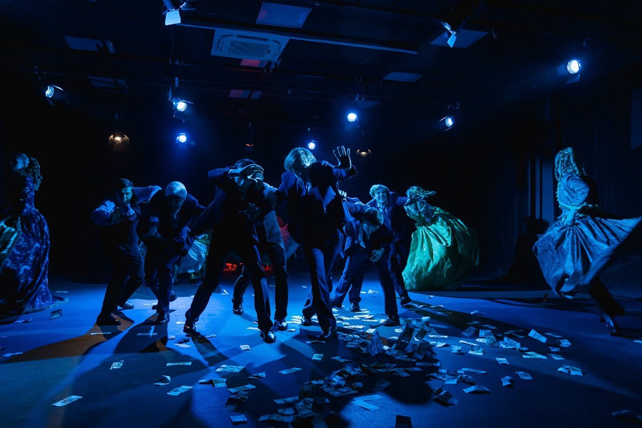 После бегства Хлестакова мир города Н уже не будет прежним.