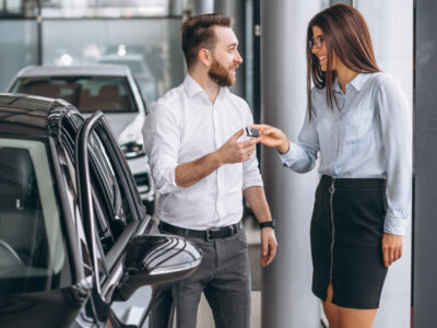 Новосибирская область вошла в топ регионов по продажам люксовых машин