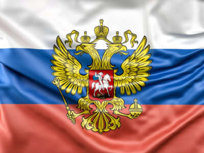 Госдума в приоритетном порядке рассмотрит законопроект о крестах на гербе России