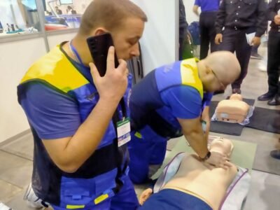 В Новосибирске провели презентацию робота для оказания первой помощи