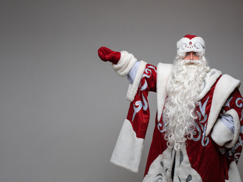 Цены на вызов Деда Мороза в Новосибирске достигают 17 тысяч рублей Цены на вызов Деда Мороза в Новосибирске достигают 17 тысяч рублей