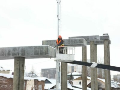 Новый пешеходный мост в Новосибирске будет готов к концу года