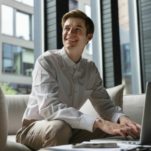 Компании смогут эффективнее сотрудничать с самозанятыми благодаря сервису ПСБ