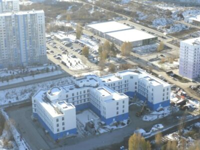 Пятиэтажная поликлиника на Южно-Чемском откроется в 2026 году