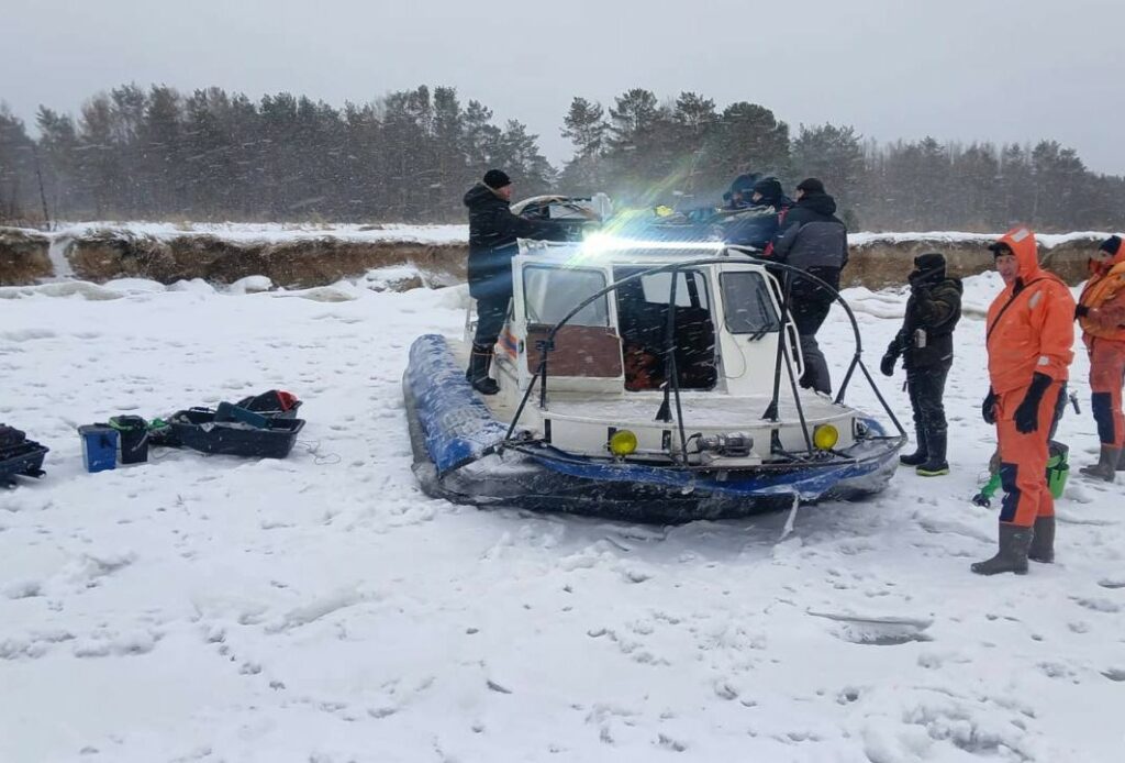 Рыбаки эвакуированы с льдины на Новосибирском водохранилище