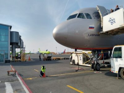 Губернатор Травников заявил, что БЭМЗ становится основным поставщиком авиазапчастей