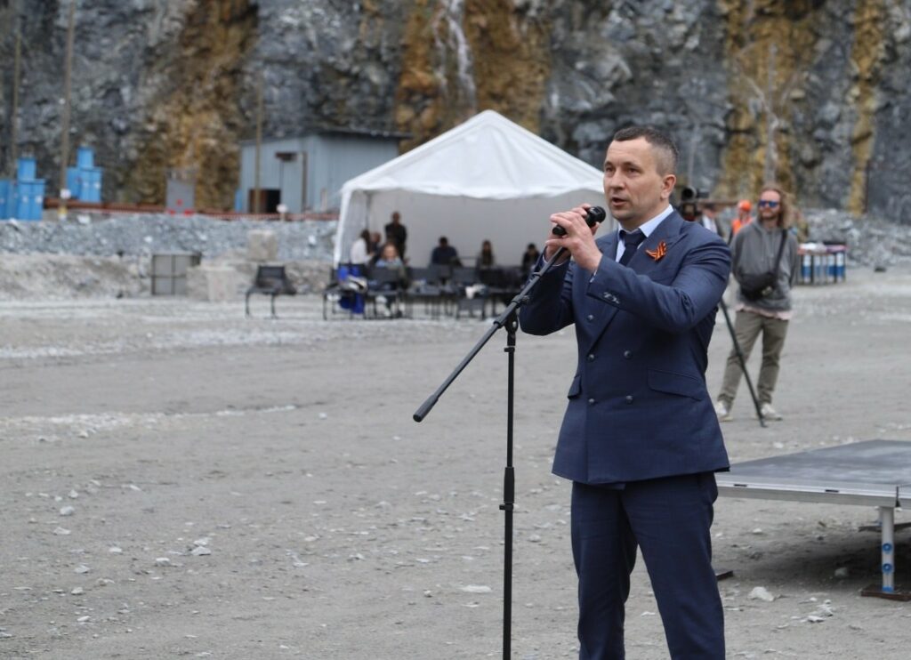 В Новосибирске уволился глава Октябрьского района