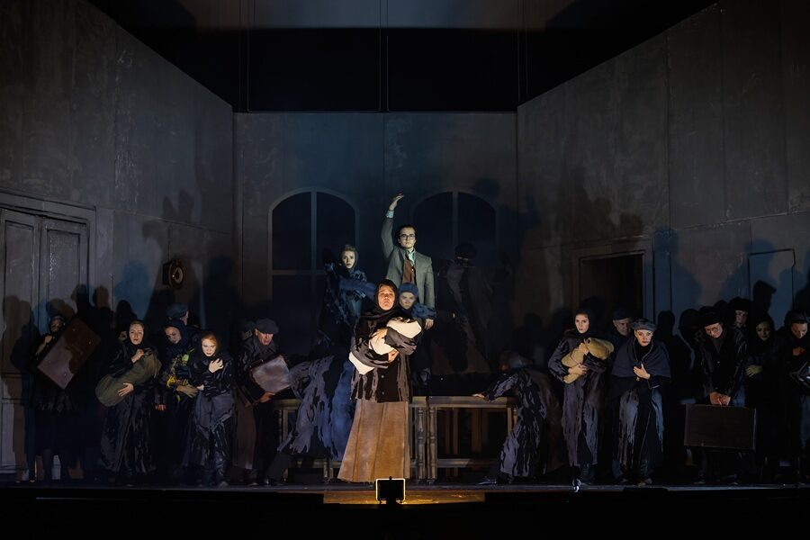 Новосибирский Музыкальный театр нашёл середину между пьесой и кинохитом