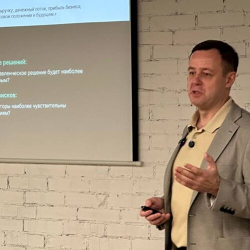 Предприниматель, управленец федерального уровня с более чем двадцатилетним опытом в финансах и управлении Валерий Кубасов