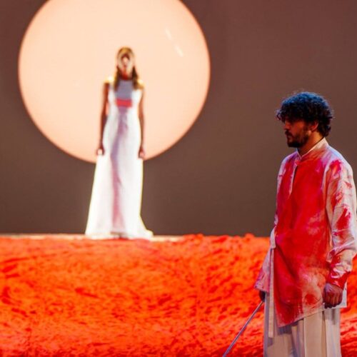 Два театра Новосибирска заглянули в античность