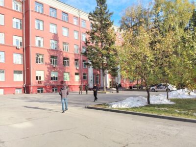 Платно в вузах Новосибирска обучаются более 52 тысяч студентов