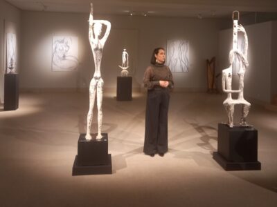 Белая галерея устроила первую в своей практике выставку скульптуры в Новосибирске