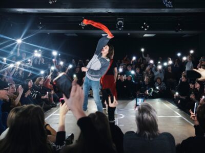 «Плохой театр» из Петербурга покажет новосибирцам «исторический рейв»