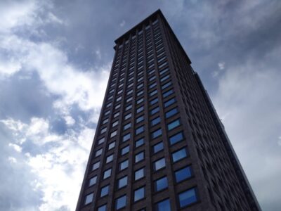 В будущих небоскребах Новосибирска вводят минимальную площадь квартир