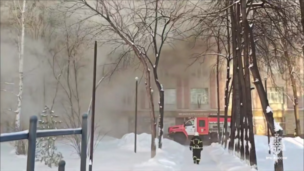 Педагогический колледж имени Макаренко вспыхнул в Новосибирске