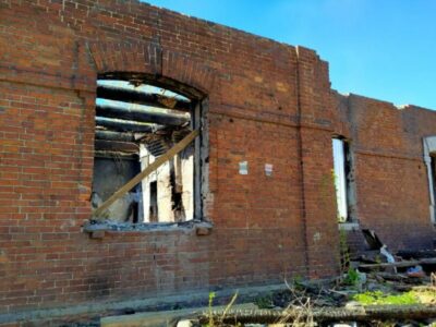 В Новосибирске администрацию Октябрьского района оштрафовали из-за памятников