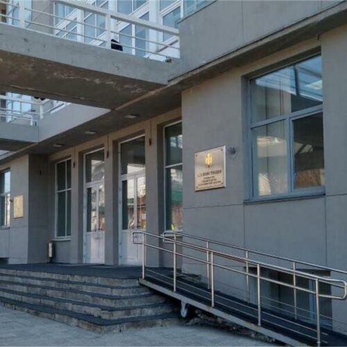 В Новосибирске власти заявили, что пожаловавшейся Путину вдове СВО пенсия назначена