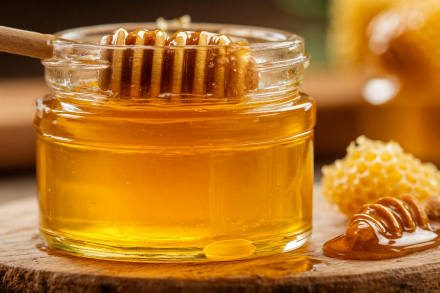 90% мёда в российских магазинах подделка