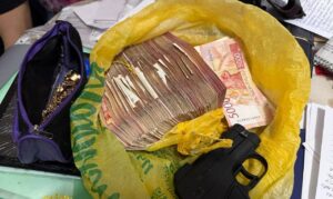 11 человек задержаны за крупное мошенничество у бойцов СВО в Новосибирской области