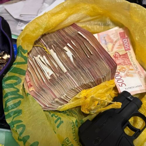 11 человек задержаны за крупное мошенничество у бойцов СВО в Новосибирской области