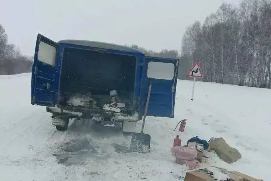 Сотрудники новосибирской почты инсценировали пожар для кражи пенсий