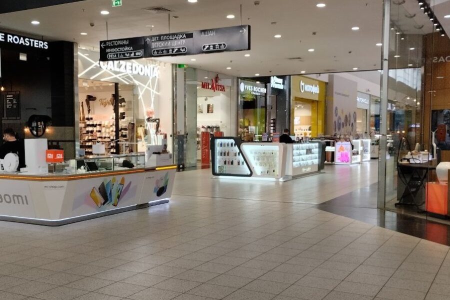 «Не новогоднее настроение»: масочный режим рекомендовали ввести в магазинах и ресторанах Новосибирска