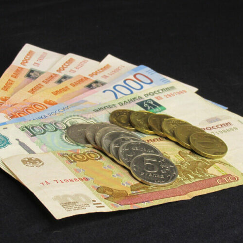 В СФР назвали точные даты предновогодних пенсий и пособий в декабре