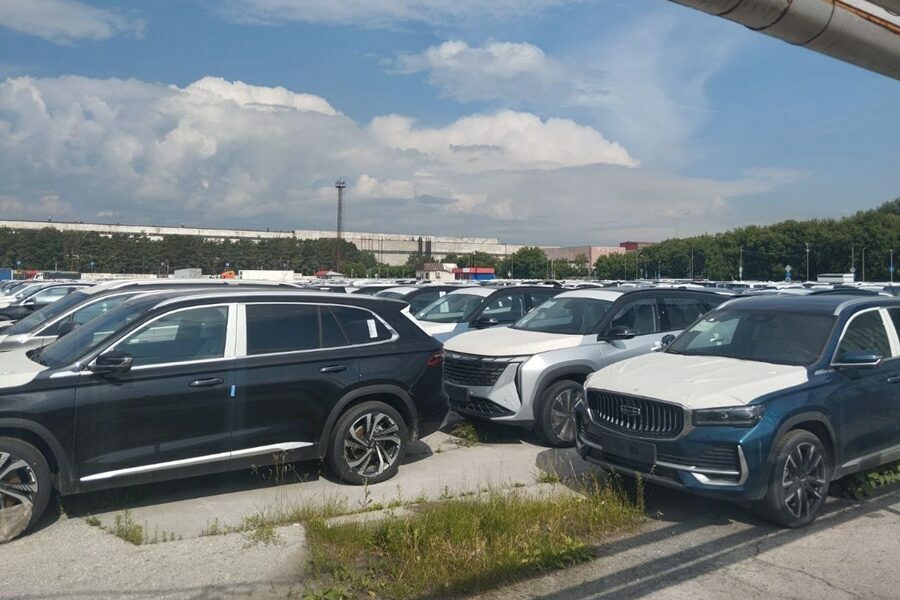 Новосибирским владельцам китайских автомобилей упростят поиск запчастей