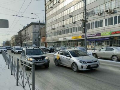 В Новосибирске подскочили цены на такси