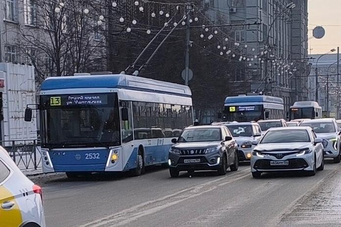 общественный транспорт