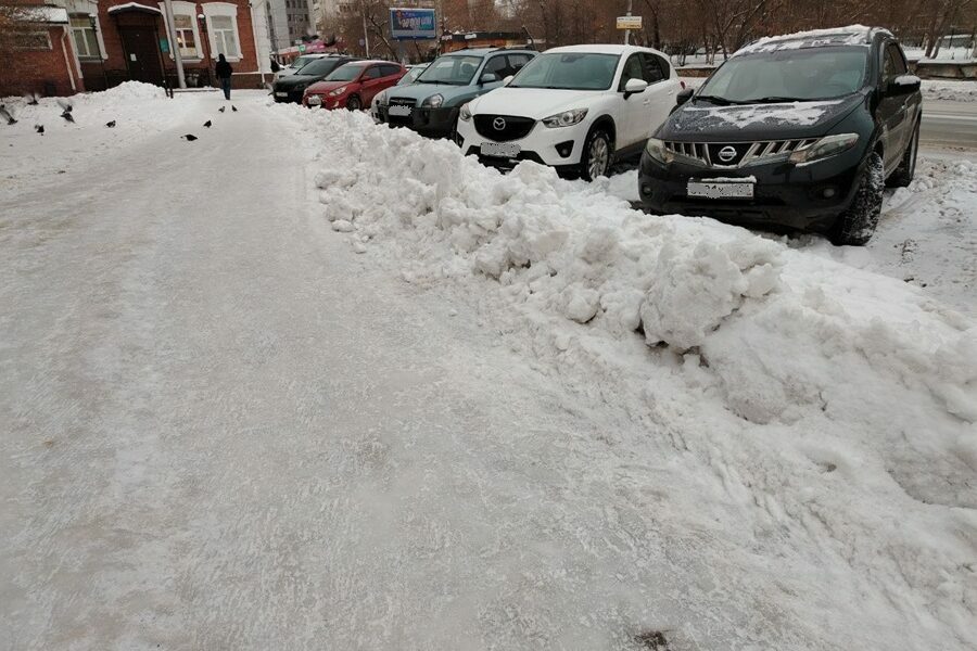 Нейросеть поможет убирать сугробы и наледь во дворах Новосибирска