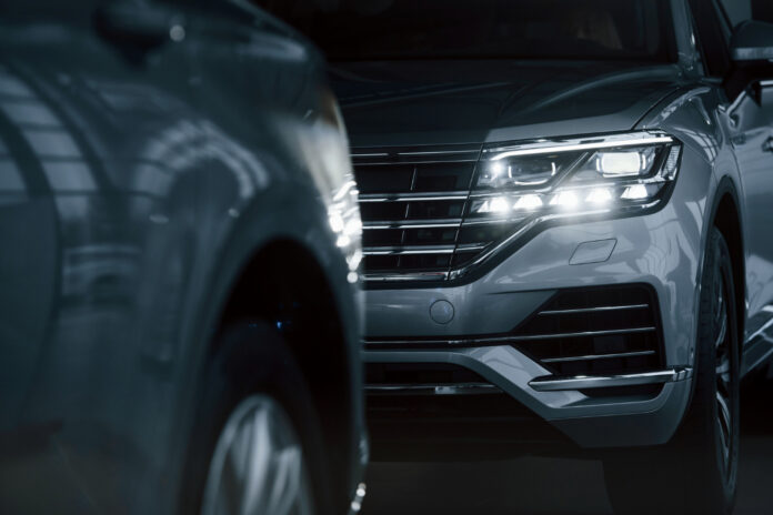 Продажи новых российских авто выросли в 2025 году