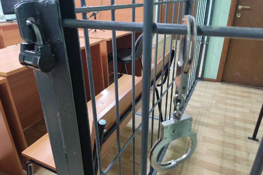 В январе Центральный районный суд Новосибирска избрал меру пресечения учредителю и директору коммерческой организации Алексею Мананкину, который обвиняется в двух случаях мошенничества. 