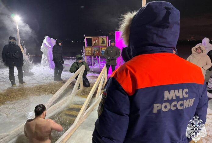 Две купели в Новосибирске не открыли из-за аномальных холодов Две купели в Новосибирске не открыли из-за аномальных холодов