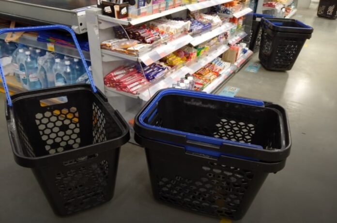 Ритейлеры Новосибирска недосчитались покупателей в четвертом квартале