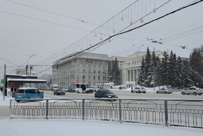 В центре Новосибирска протестируют адаптивную систему работы светофоров