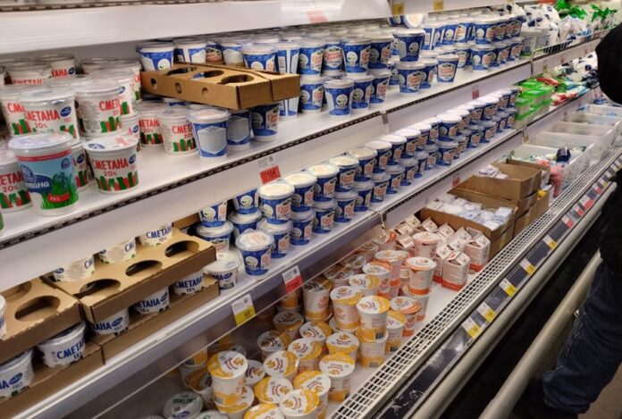 Ассортимент товаров на полках Новосибирска сокращается Ассортимент товаров на полках Новосибирска сокращается