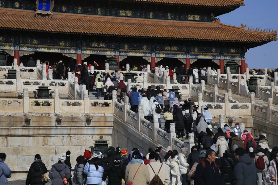 Фактически всю программу посещения Пекина можно запланировать и оплатить еще в Новосибирске.