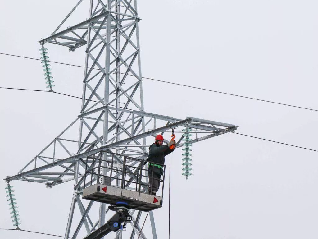 Новосибирские энергетики начали ремонтную кампанию 2026 года