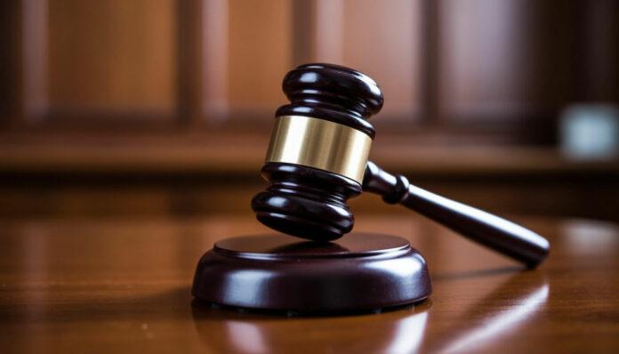 200 тысяч и коньяк за услугу: замглавы Искитимского района пойдёт под суд за взятку